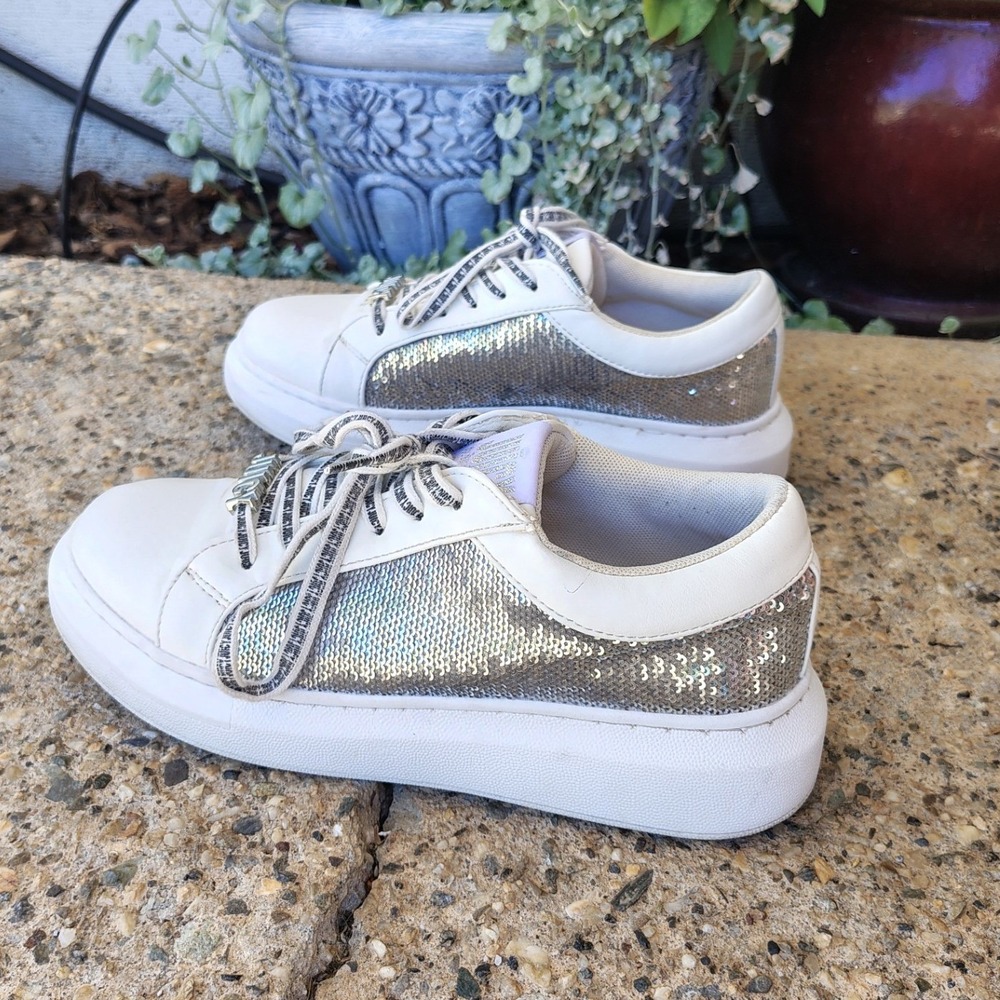 Juicy Couture white & Silver Sequin Platform Sneakers 8 Chunky Y2K Wedding Bling